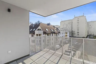 ++ NEU ++ DREI Zimmer-Wohnung mit großzügigen Freiflächen in 1220 Wien
