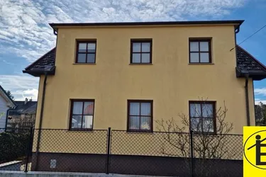 15269 Ruhige sonnige Siedlungslage!