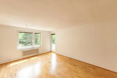 PROVISIONSFREI VOM EIGENTÜMER! GUT AUFGETEILTE 4-ZIMMER WOHNUNG MIT LOGGIA NÄHE U1!