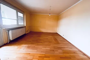 PROVISIONSFREI! BASTLERHIT - 3-ZIMMER-WOHNUNG MIT WEITBLICK!