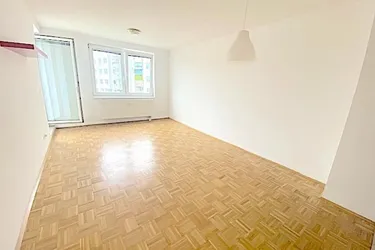PROVISIONSFREI VOM EIGENTÜMER! 2-ZIMMER WOHNUNG MIT LOGGIA IN DER FORSTHAUSGASSE!