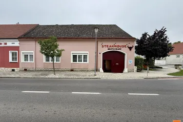 Vielseitige Liegenschaft mit Gastrobetrieb, Wohnung &amp; großem Bauland