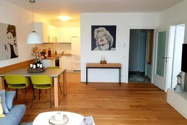 Attraktive 2-Zimmer-Wohnung inkl. Einbauküche und Loggia - Top A09