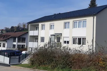 Neu sanierte Wohnung in angenehmen Wohnhaus - Übersiedlungsbonus