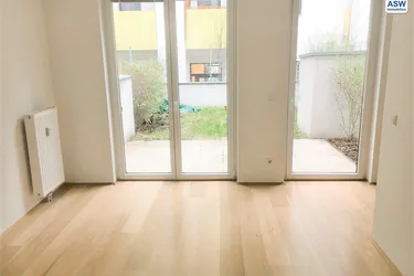 Bürowidmung: Schöne 2-Raum-Maisonette mit Terrasse und Garten