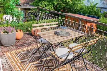 Fully Furnished Charming Maisonette with Balcony