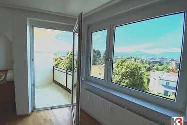 K3 - WUNDERSCHÖNE TOP SANIERTE EIGENTUMSWOHNUNG, Bestlage Spitalberg, neuwertig, Südbalkon mit wunderbarem Ausblick auf Klagenfurt und die Karawanken.