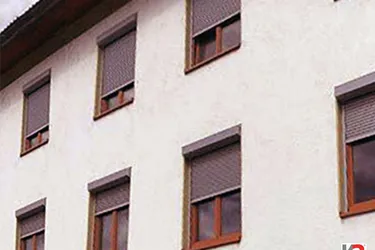 K3 - WOHN- UND GESCHÄFTSHAUS MIT GROSSER LAGERHALLE, Renditeobjekt