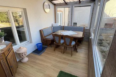 Einfamilienhaus mit schönen Garten
