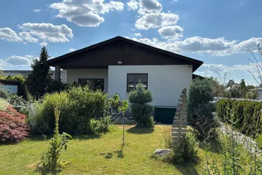 Ein Garten zum Verlieben – ein Haus zum Gestalten