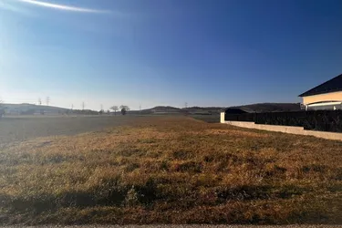 Hagenbrunn/Enzersfeld TOP-Baugrundstück Sonnige Westlage Flexibel mit max. 2 Häusern bebaubar