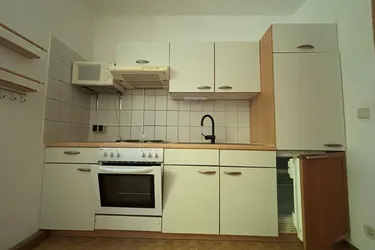 WOHNUNGSHIT - 2 Zimmer mit Küche um NUR € 776,00 inkl. ALLEM ausser Strom