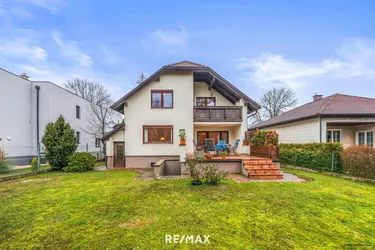 Expose Großzügiges Einfamilienhaus auf 784 m² Grund mit Photovoltaikanlage und neuwertiger Pelletsheizung