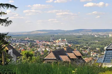 Panorama-Grundstück mit beeindruckender Fernsicht