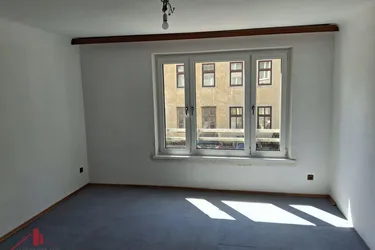 Licht. Ruhe. Potenzial. – Eigentumswohnung in ruhiger Hoflage