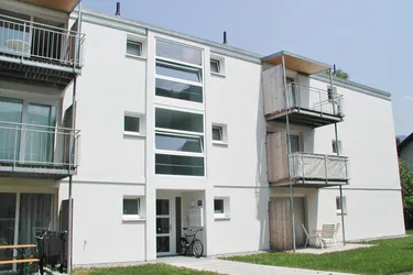 Geräumige 1-Zi-Wohnung in ruhiger Lage zu vermieten!