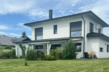 Gablern/Eberndorf: neuwertiges Einfamilienhaus mit Panoramablick auf Petzen &amp; Hochobir
