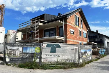ELIXHAUSEN / NEUE Dachterrassenwohnung / Hohe neue Wohnbauförderung!