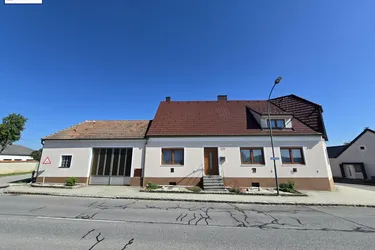 Uneinsichtiger Garten im Innenhof! Viel Platz! Fairer Preis!