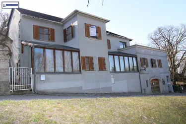 Beste Lage Bisamberg – Sanierung – Umbau – Wohnfläche noch ausbaubar - zusätzlich 600m² Obstgarten als Pacht