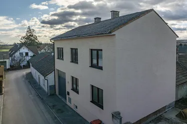Provisionsfrei! Großzügiges Haus in Viendorf