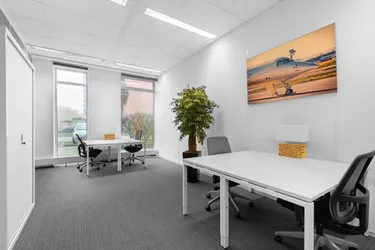 Expose Privater Büroraum für 3 Personen in Regus Graben 19