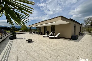 Exklusives Penthouse über den Dächern von Koblach – Luxus pur mit 188 m² Panorama-Terrasse!