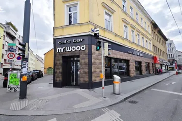 Branchenfreies Lokal auf der Ottakringer Straße zu verkaufen