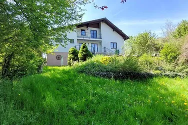 Expose Großzügiges Einfamilienhaus mit Pool in Neulengbach