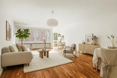 Traum-Wohnung mit 4 Schlafzimmern im 3.! Garagenplatz! Neubau!