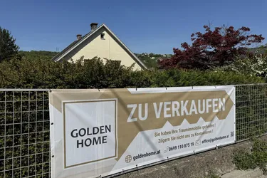 Urban und entspannt – Haus in sonniger Lage mit Potenzial für Neues! Sanierungsbedürftig!