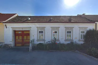 Idyllisches Grundstück mit Abbruchobjekt