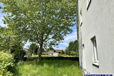 Modernes Wohnen mit Grünoase am Stadtrand von Wels - auch für 2 Familien geeignet!