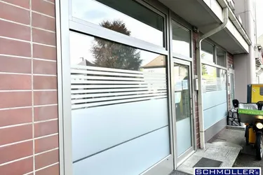 Büro/Praxis im Zentrum von Thalheim – sofort einsatzbereit!