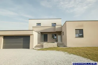 Neubau! Zweifamilienhaus/Doppelhaus mit großer Garage