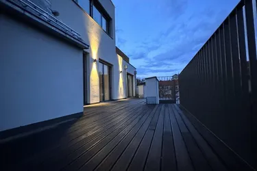 Loft-Dachgeschoß mit 40 m² Terrasse - ERSTBEZUG