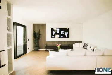 Barrierefreie, top moderne, Luxus 4-Zimmerwohnung mit Garten und 2 Autostellplätzen!