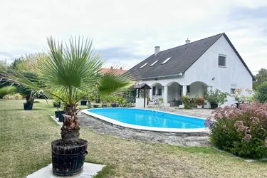 Nahe der österreichischen Grenze! Idyllisches Einfamilienhaus mit Pool im Dreiländereck in Ungarn