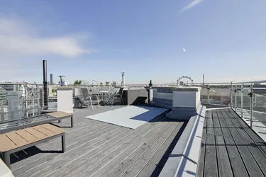 Bestlage Prater für Expats! Exklusiv möbliertes 4-Zimmer-Penthouse mit Panorama-Dachterrasse