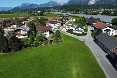 Baugrundstück mit 1.000 m² im Ortszentrum von Angath zu Verkaufen - Grundstück 685/2