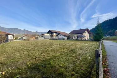 Naturnahes Wohnen - Attraktives Baugrundstück nahe Kundler Klamm