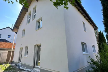 Salzkammergut - ruhige Gartenwohnung im Zentrum von St. Georgen