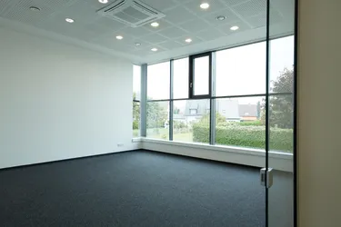Helle Bürofläche - 122 m² in zentraler Lage
