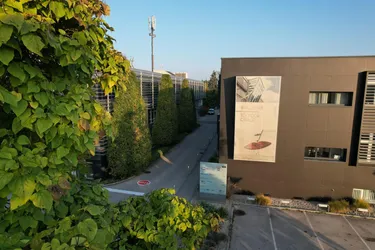 Moderne Bürofläche - 446 m² mit großzügigem Empfang und vielseitiger Raumaufteilung