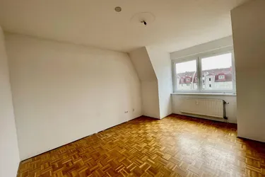 Familienwohnung in der Eduard-Keil-Gasse zu vermieten!