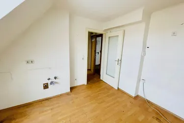 Preishit - 2 Zimmer - Dachgeschoß