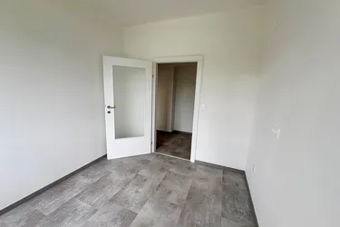 Erstbezug nach Teilsanierung - 2 Zimmer