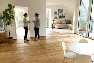 PROVISIONSFREIES PENTHOUSE MIT PANORAMA-BLICK - EIGENTUM