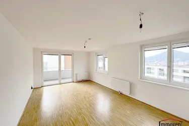 Geräumige 3-Zimmerwohnung mit Balkon!