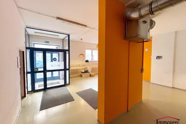 PROVISIONSFREI - Nordwestbahnviertel - Großzügige Bürofläche mit Straßenzugang! (Mietbeginn nach Vereinbarung)